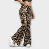 Veronika - Bootcut nohavice s vzorom leoparda od Levi's