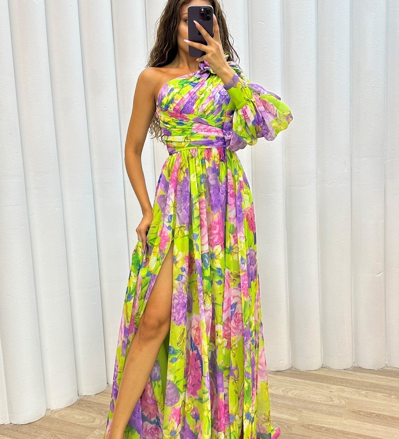 Elena™ - Šaty Blossom Drama