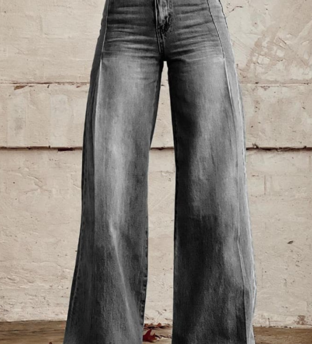 Nikoletta™ | Vintage