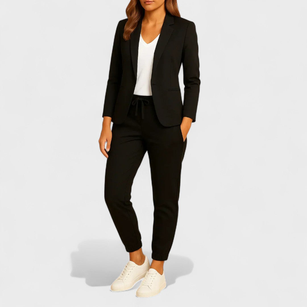 Emília - elegantný set s kabátom a nohavicami