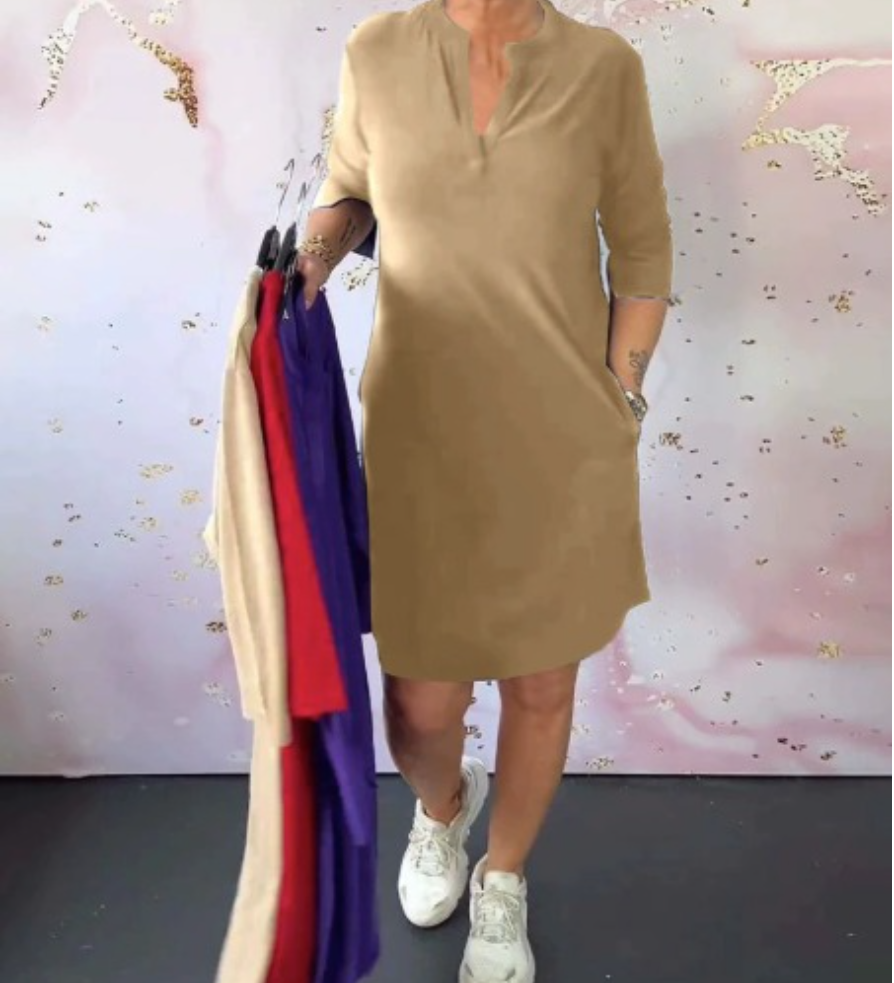 Elegantné šaty s výstrihom do V na každý deň