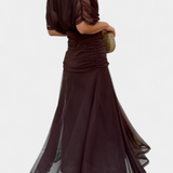 Alena - Dlhé šaty Aleny s kvetinovou potlačou a výstrihom do V