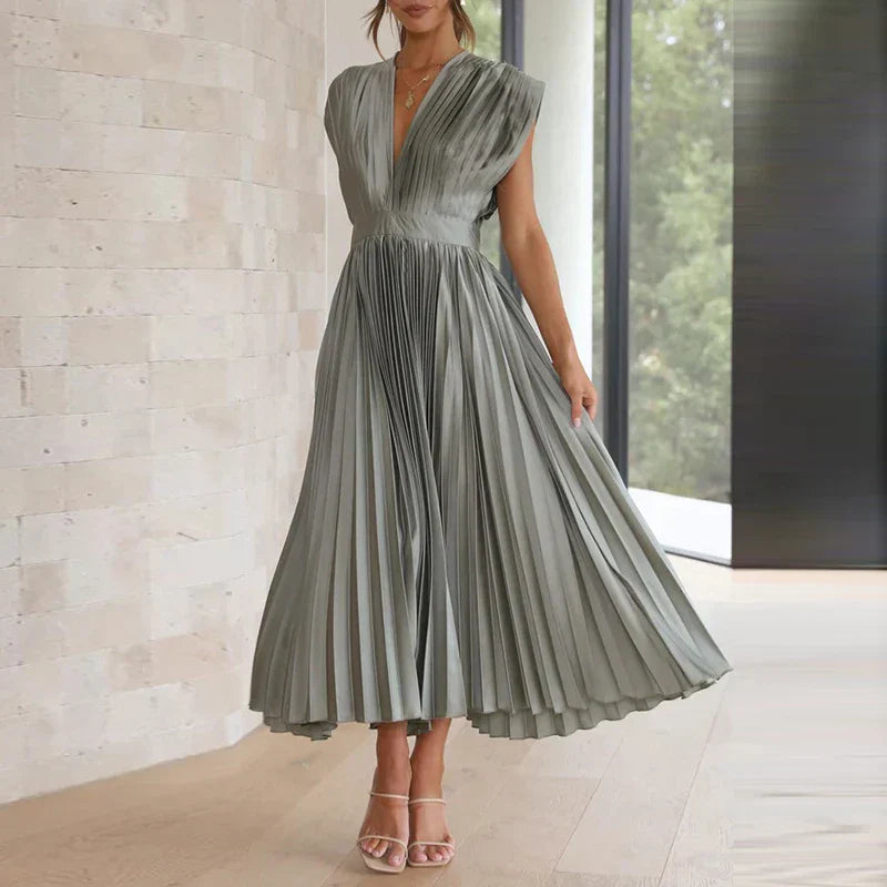 Hedvika - Elegantné dámske šaty bez rukávov
