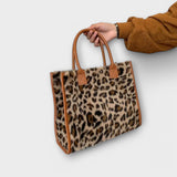 Jana | Plyšová taška s elegantným leopardím vzorom